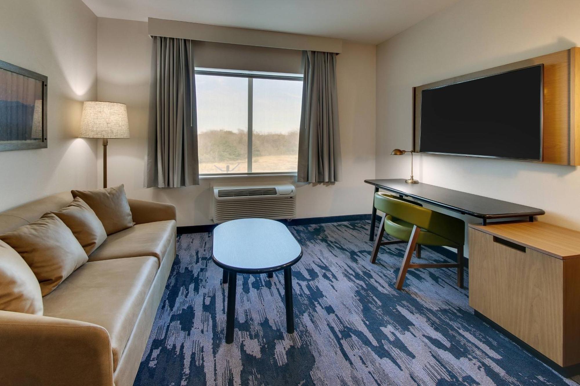 Fairfield Inn And Suites By Marriott Houston Brookhollow Exterior foto