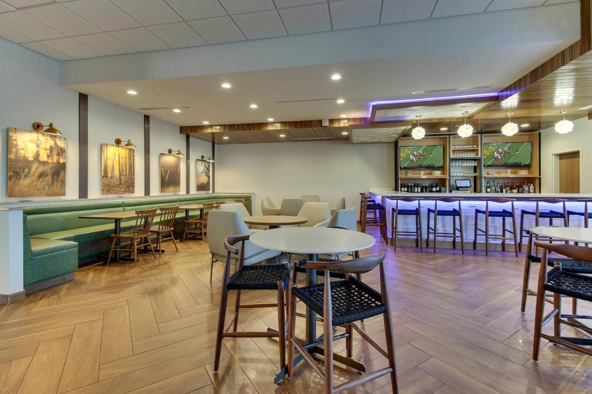 Fairfield Inn And Suites By Marriott Houston Brookhollow Exterior foto