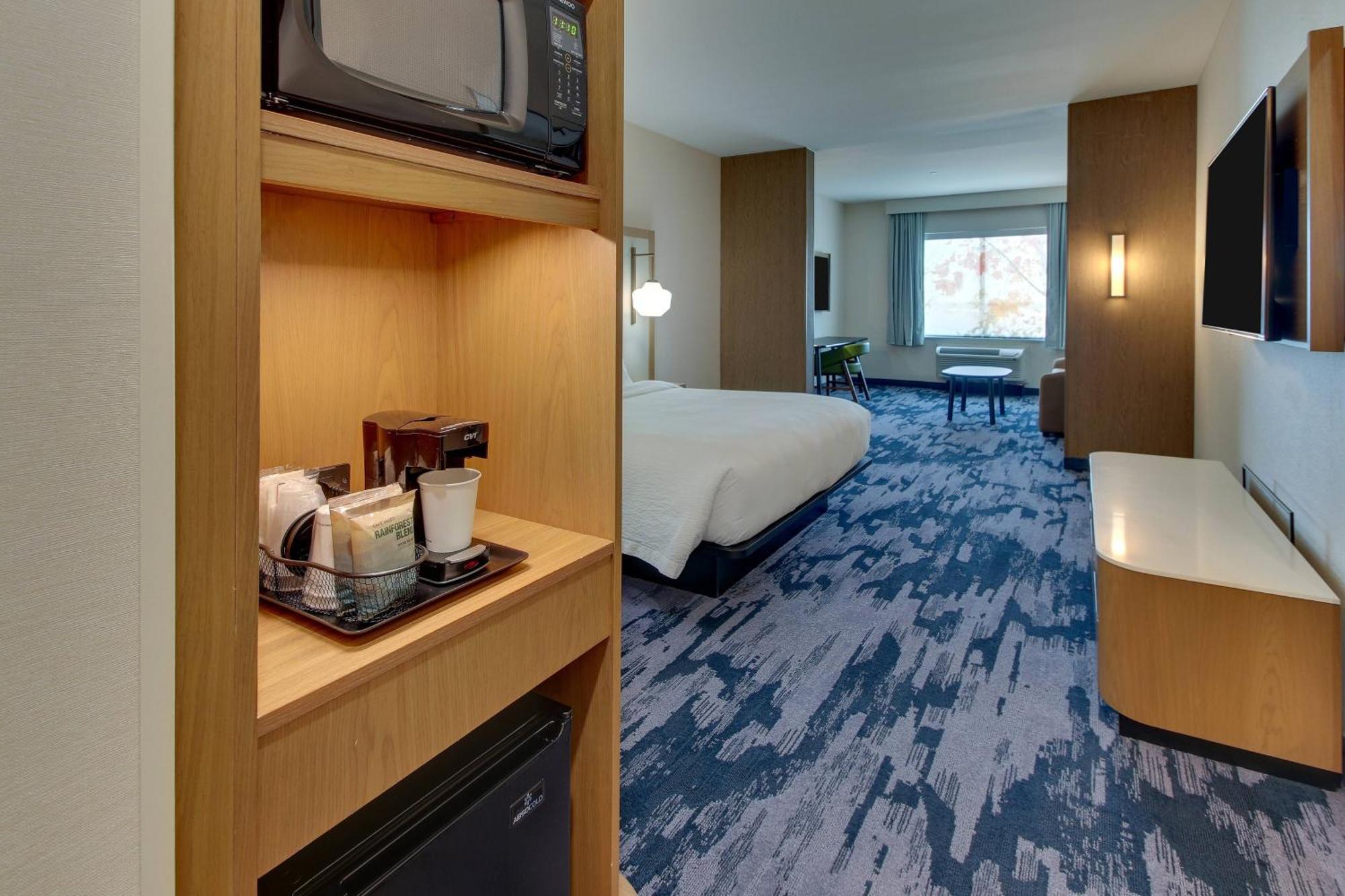 Fairfield Inn And Suites By Marriott Houston Brookhollow Exterior foto